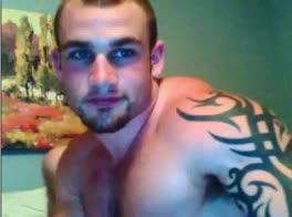 str8 marine flexing and showing off